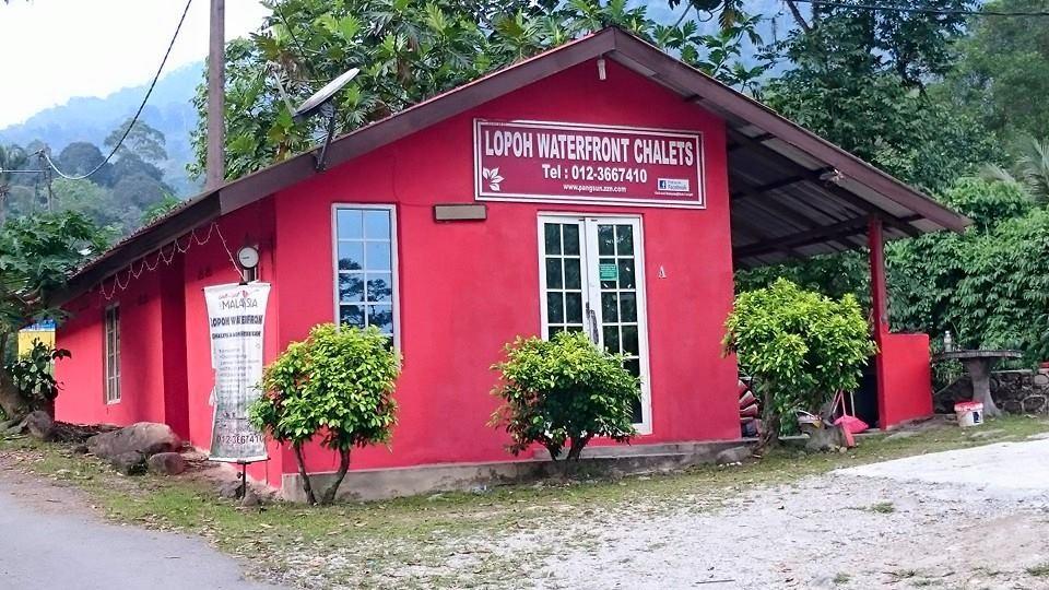 Lopoh Waterfront Budget Chalets Villa ฮูลูลางัต ภายนอก รูปภาพ